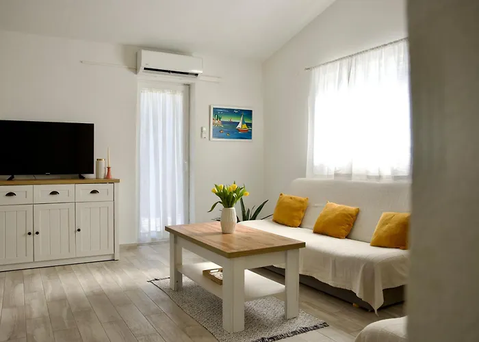 Nives Apartmán *